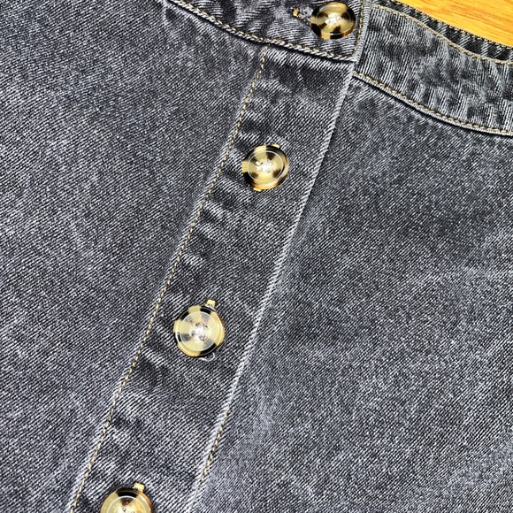 Jean skirt size small - Picture 2 of 4